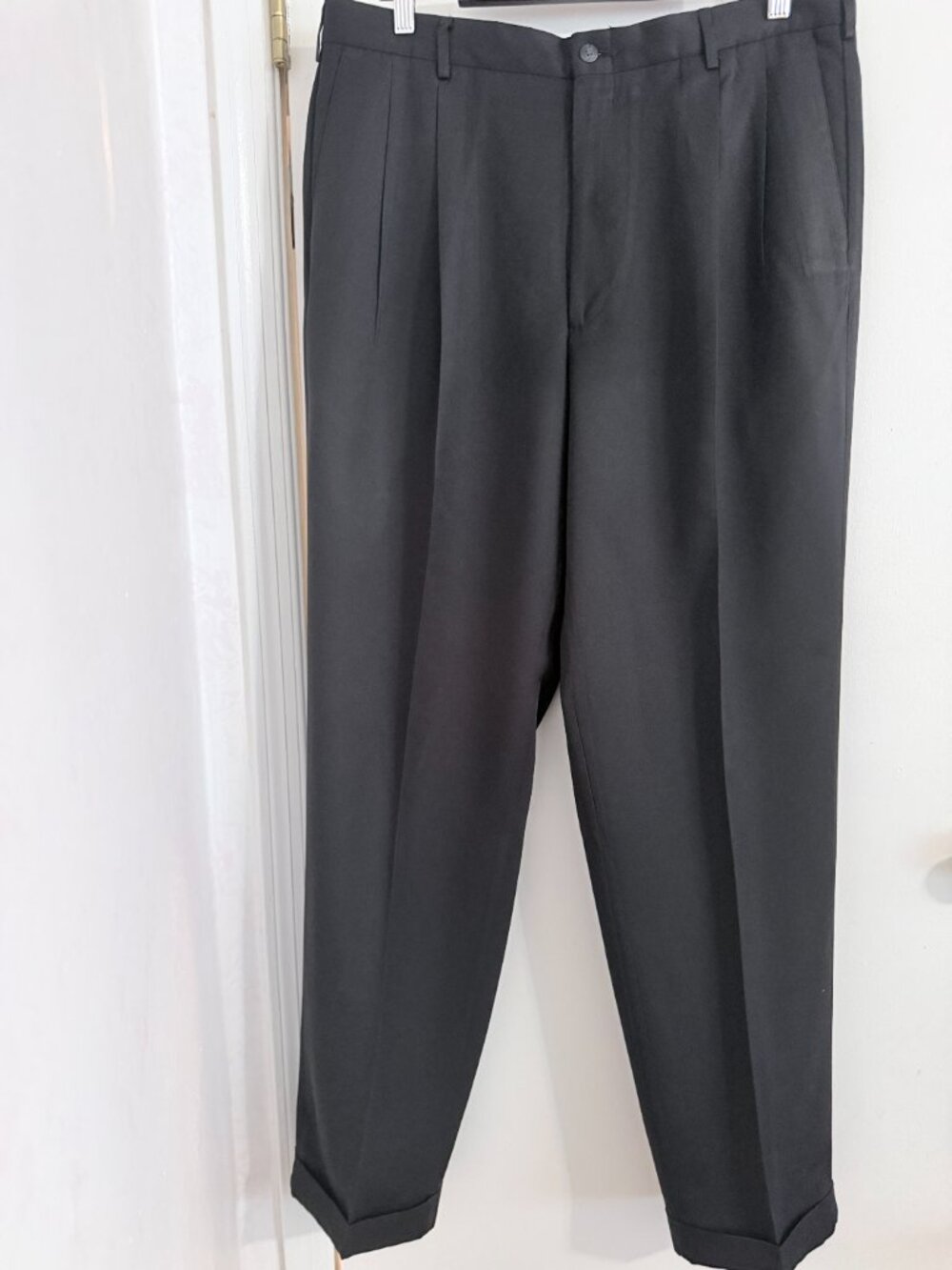Bill Blass Cuffed Men's Black Pants 36/34